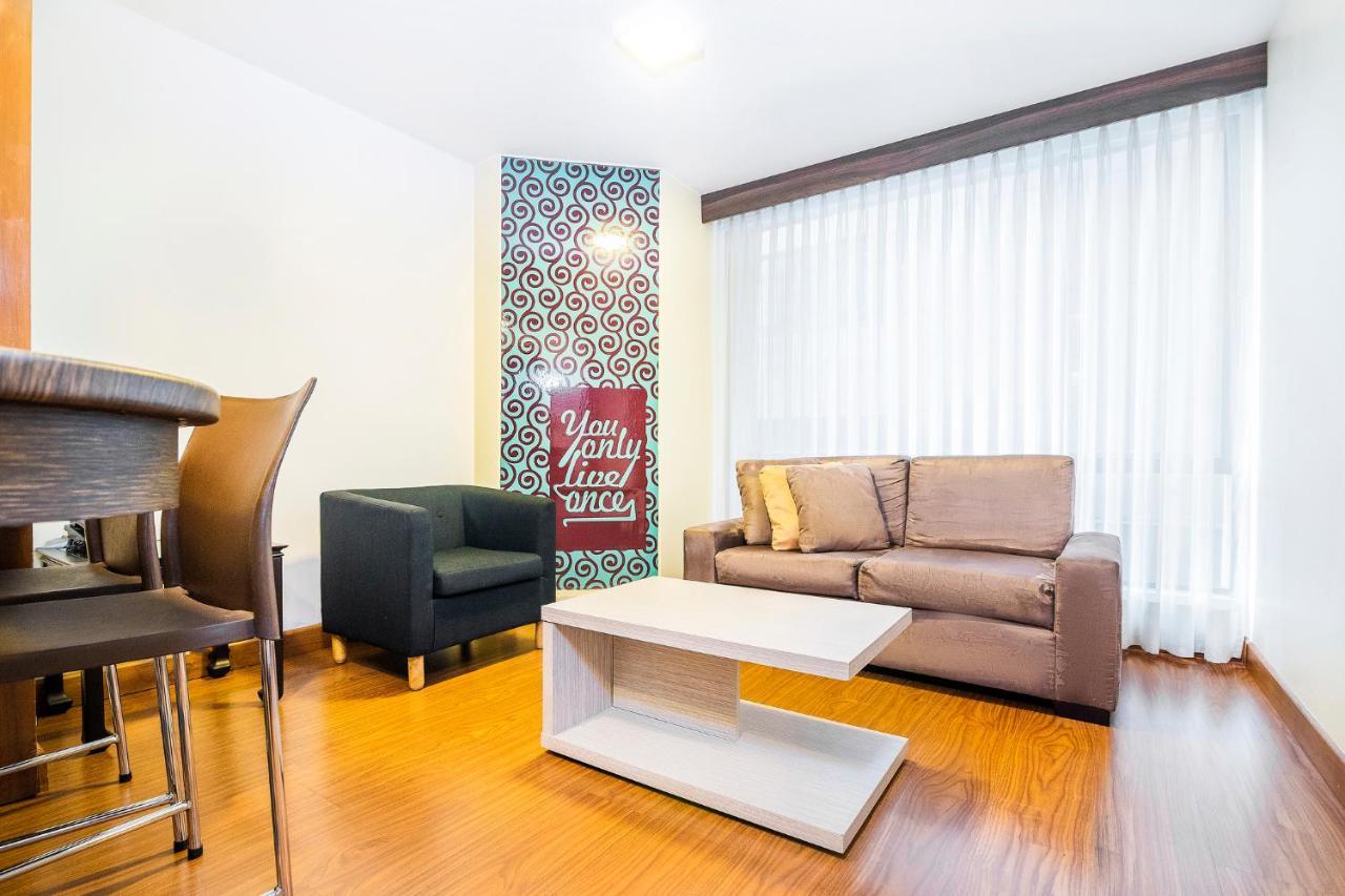 Lloyds Apartasuites Parque 93 Богота Экстерьер фото