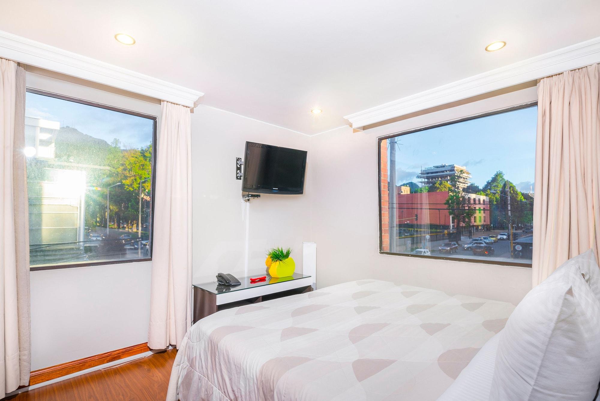 Lloyds Apartasuites Parque 93 Богота Экстерьер фото