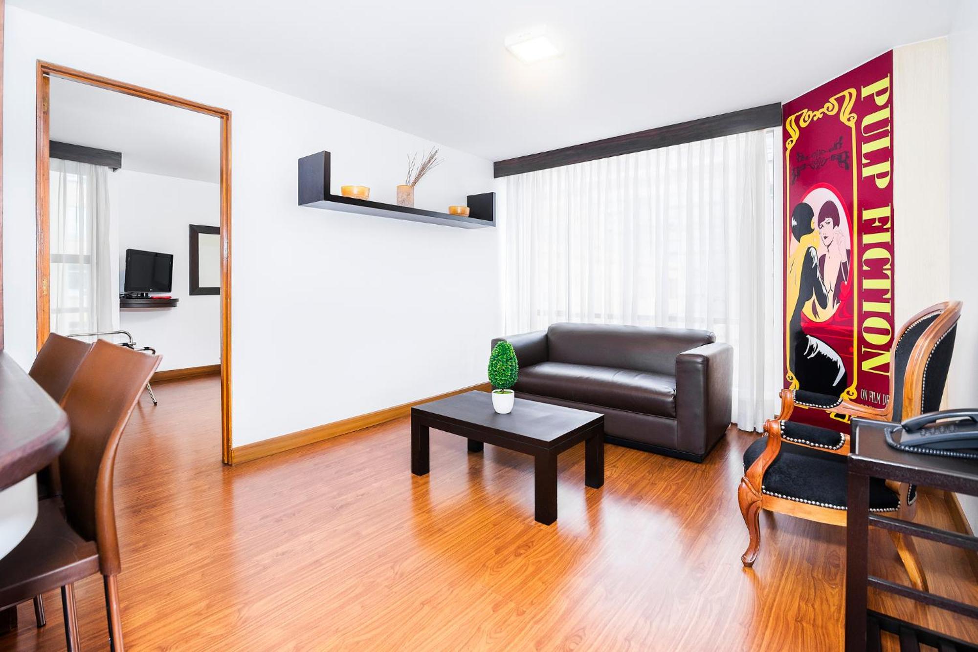 Lloyds Apartasuites Parque 93 Богота Экстерьер фото