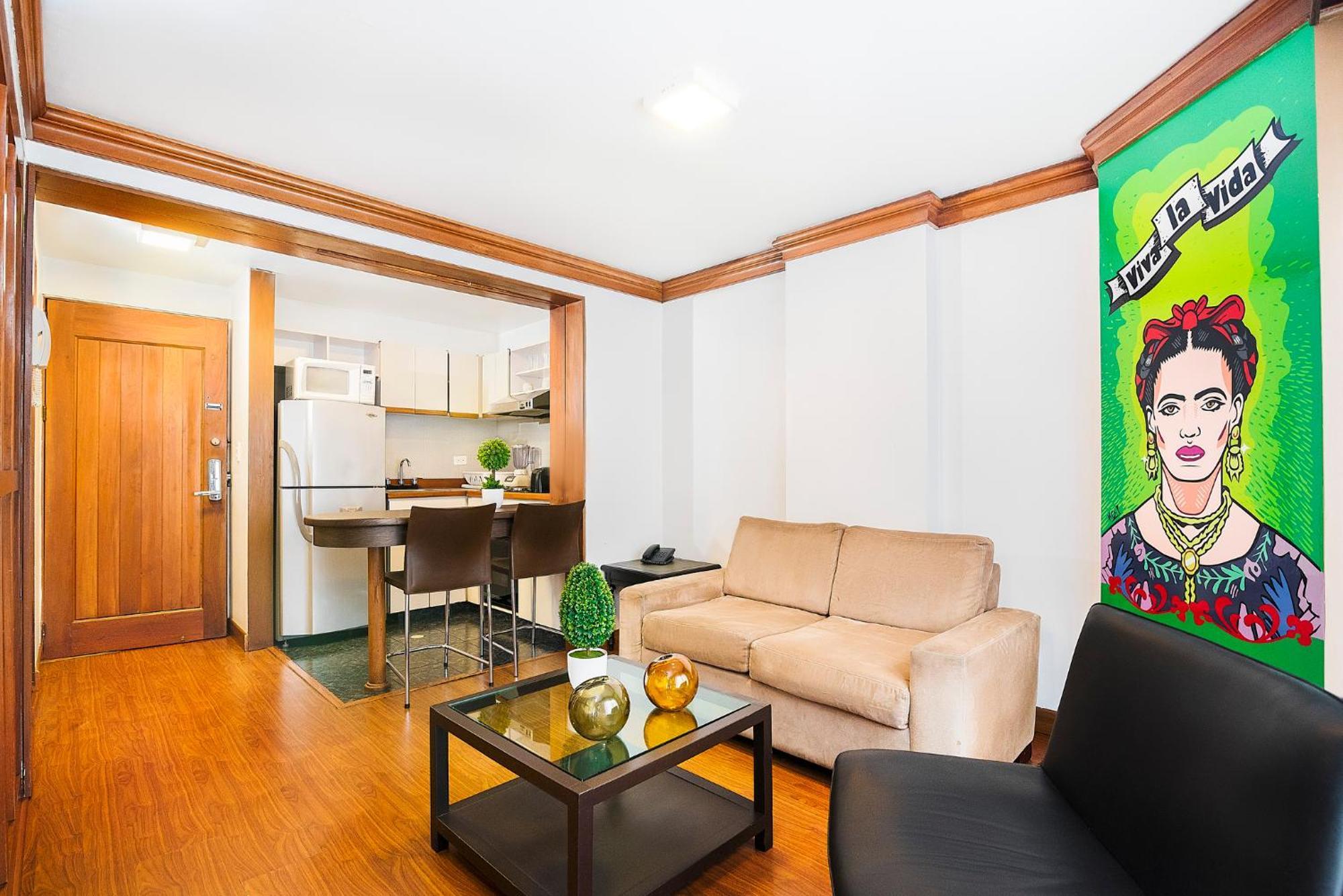 Lloyds Apartasuites Parque 93 Богота Экстерьер фото