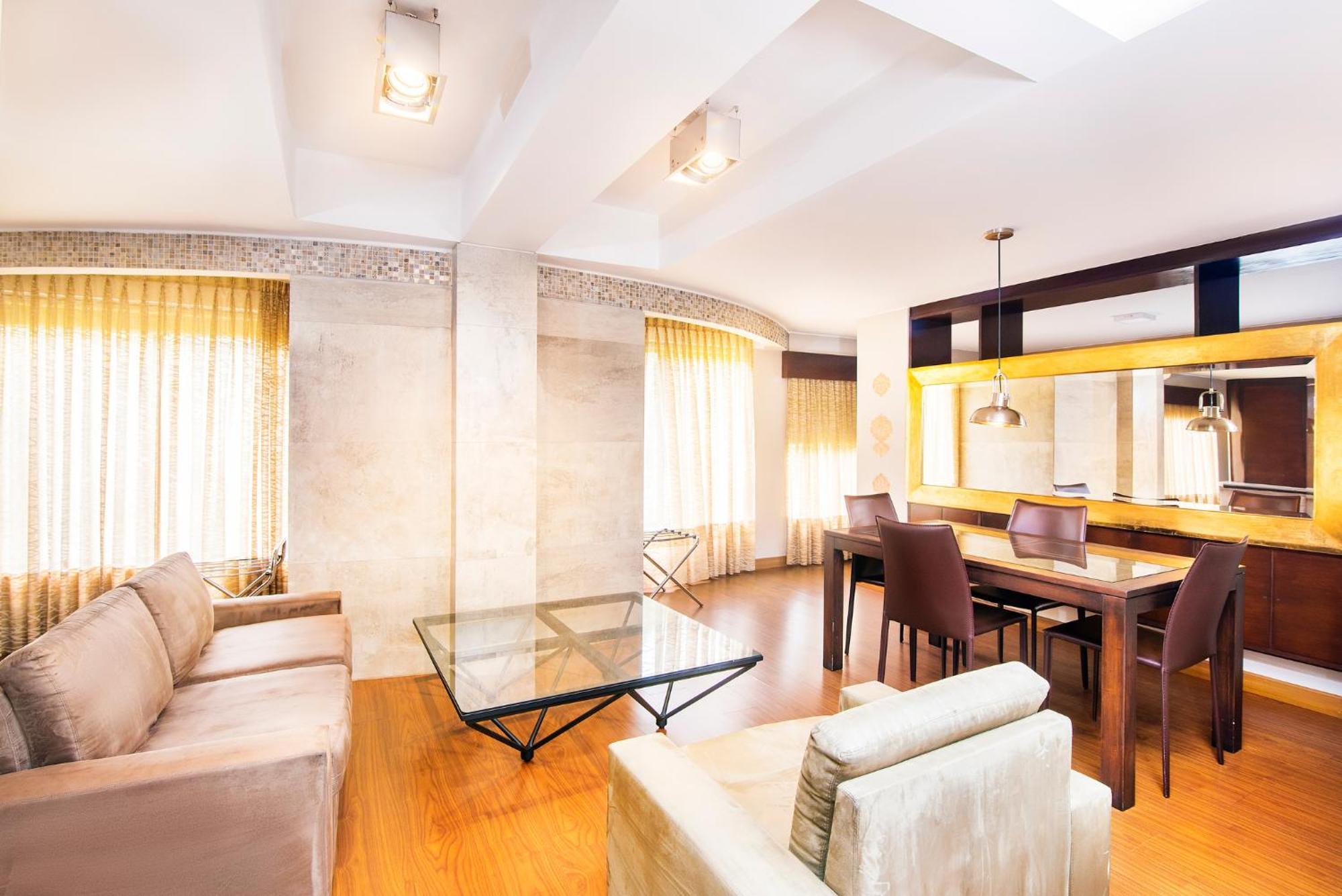Lloyds Apartasuites Parque 93 Богота Экстерьер фото