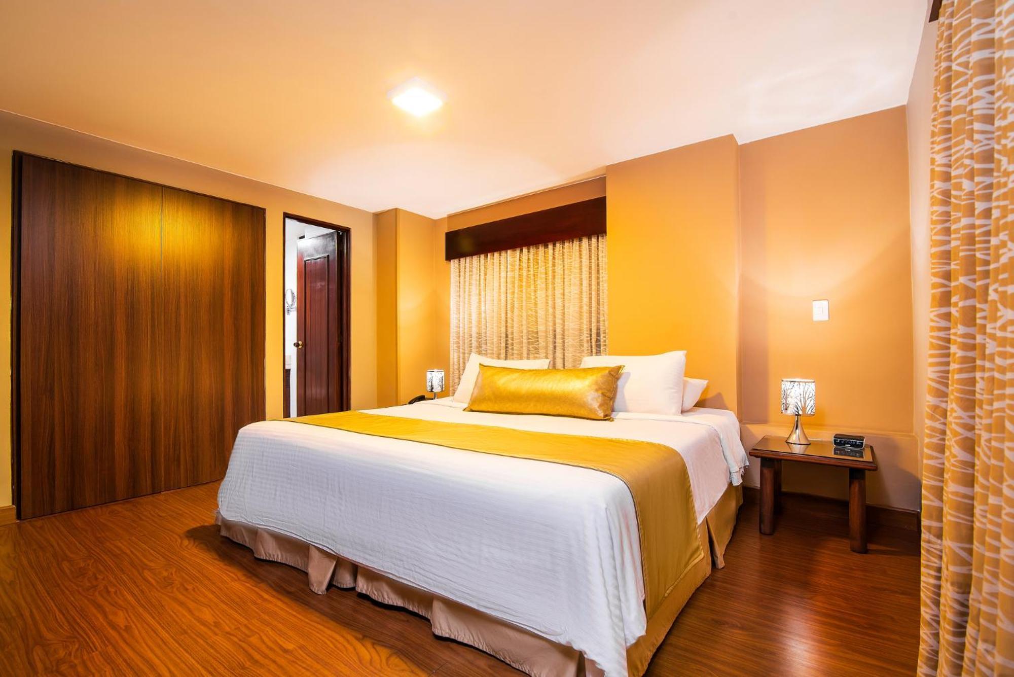 Lloyds Apartasuites Parque 93 Богота Экстерьер фото