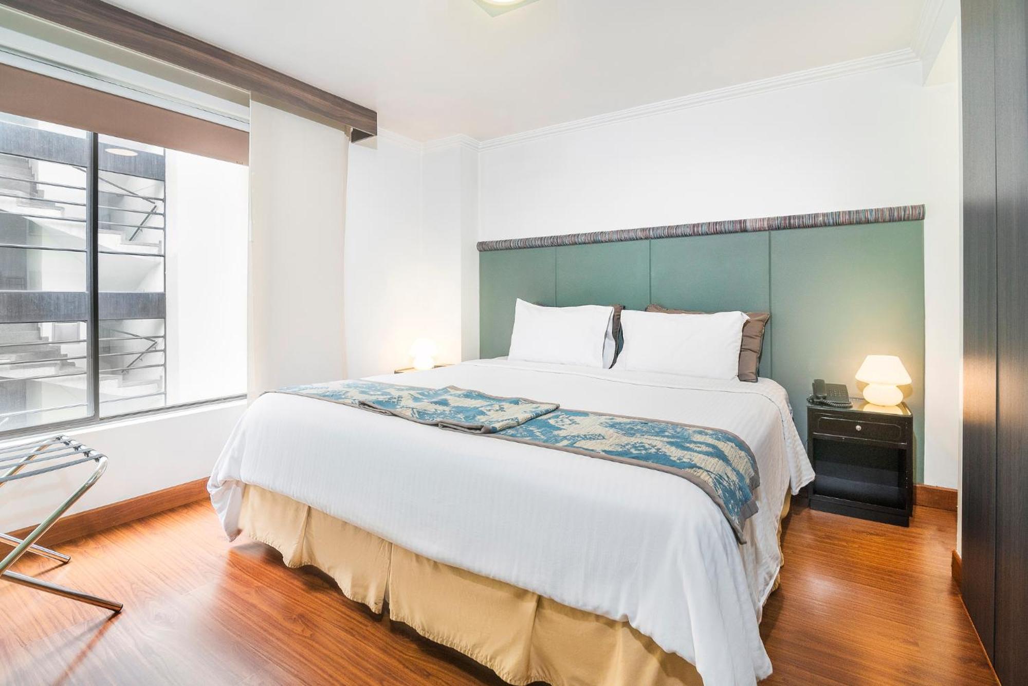 Lloyds Apartasuites Parque 93 Богота Экстерьер фото