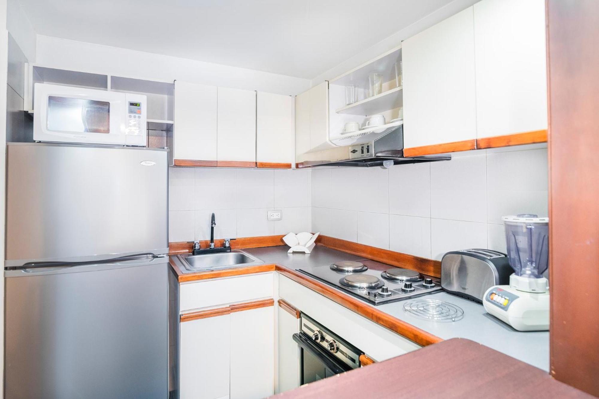 Lloyds Apartasuites Parque 93 Богота Экстерьер фото