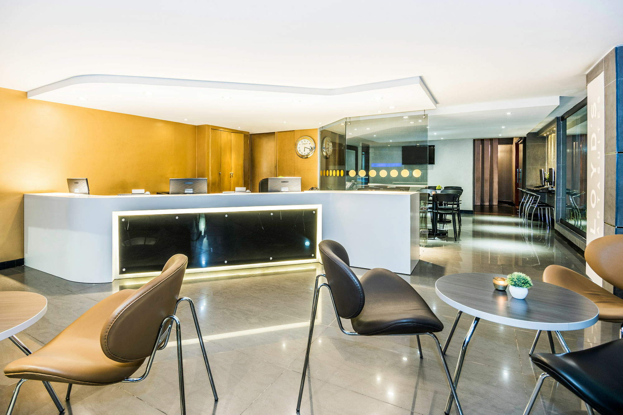 Lloyds Apartasuites Parque 93 Богота Экстерьер фото